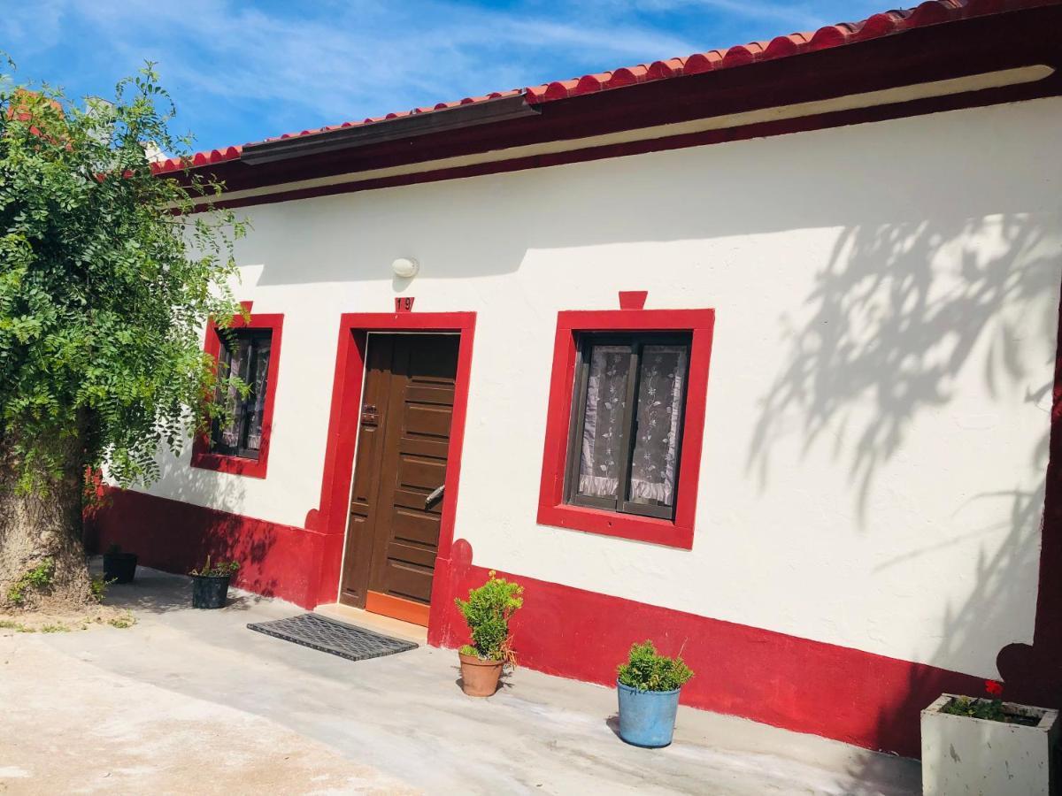 Mae Home Carril Caldas Da Rainha Esterno foto